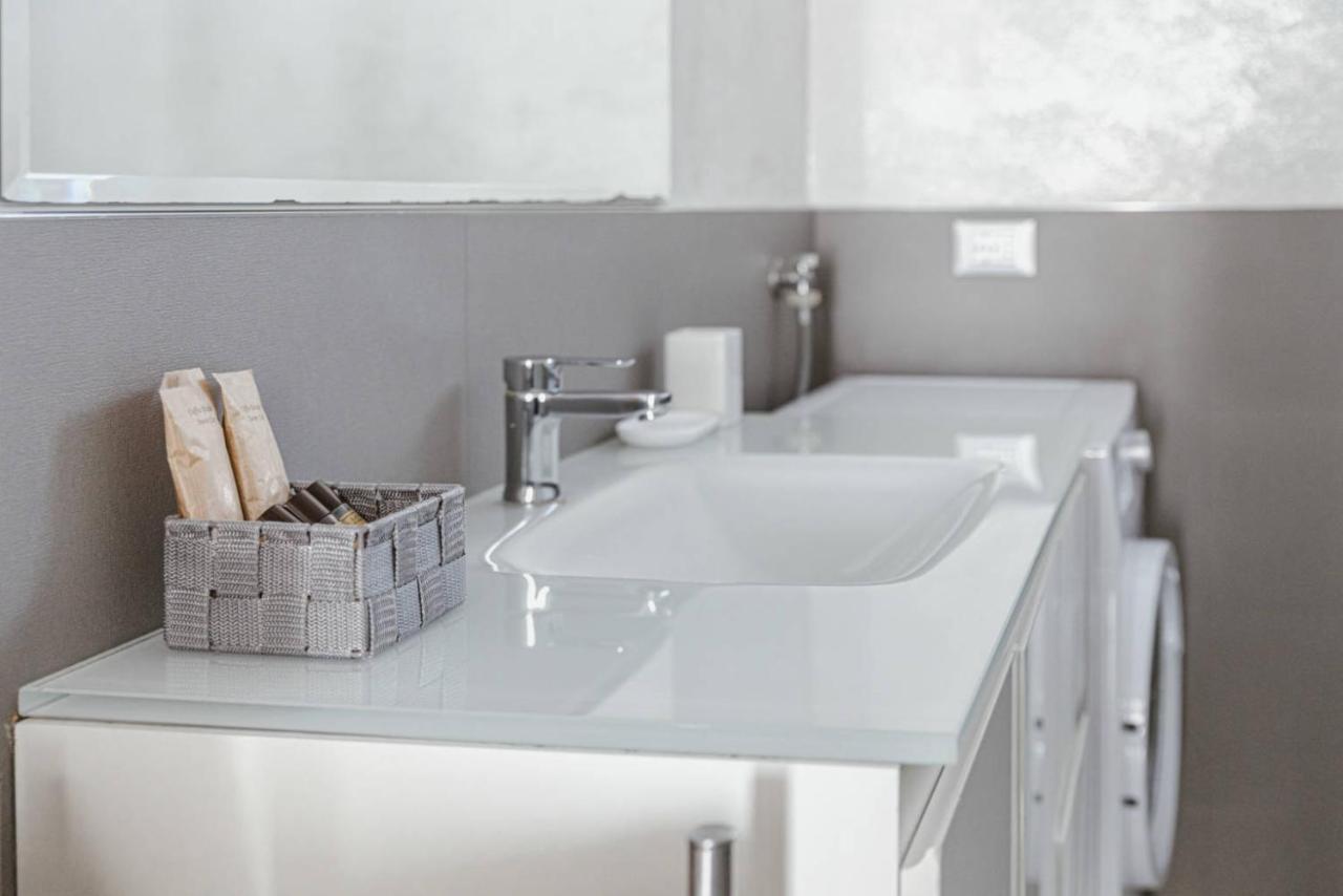 App. Mimosa Minerva Holiday Home Manerba del Garda Ngoại thất bức ảnh